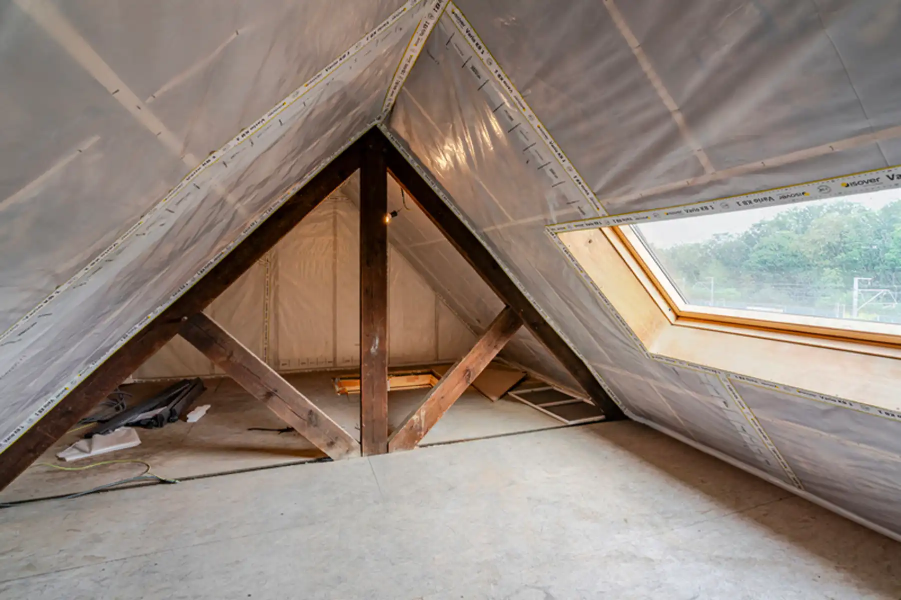 Gerenoveerde gezinswoning met 4 slpk aan station van Beernem foto 20