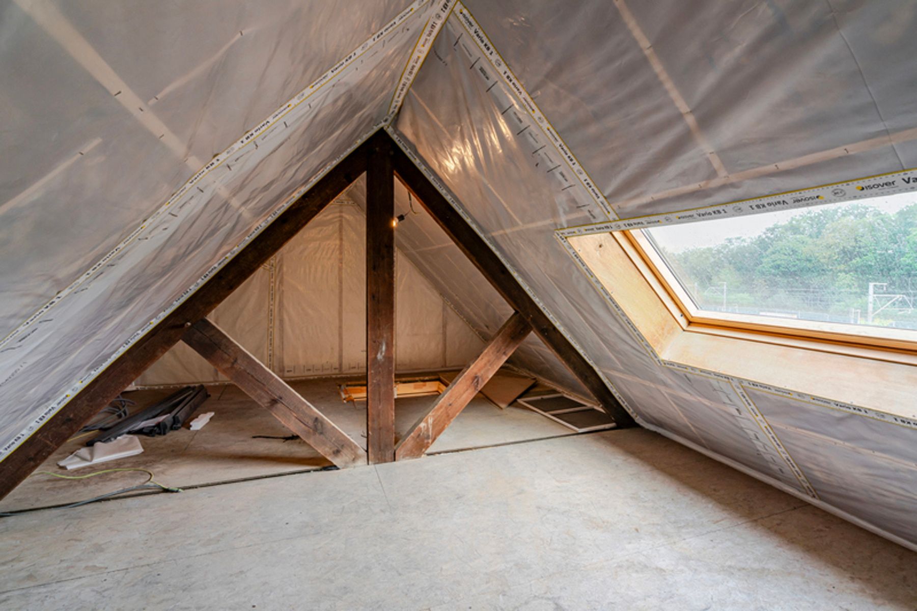 Gerenoveerde gezinswoning met 4 slpk aan station van Beernem foto 21