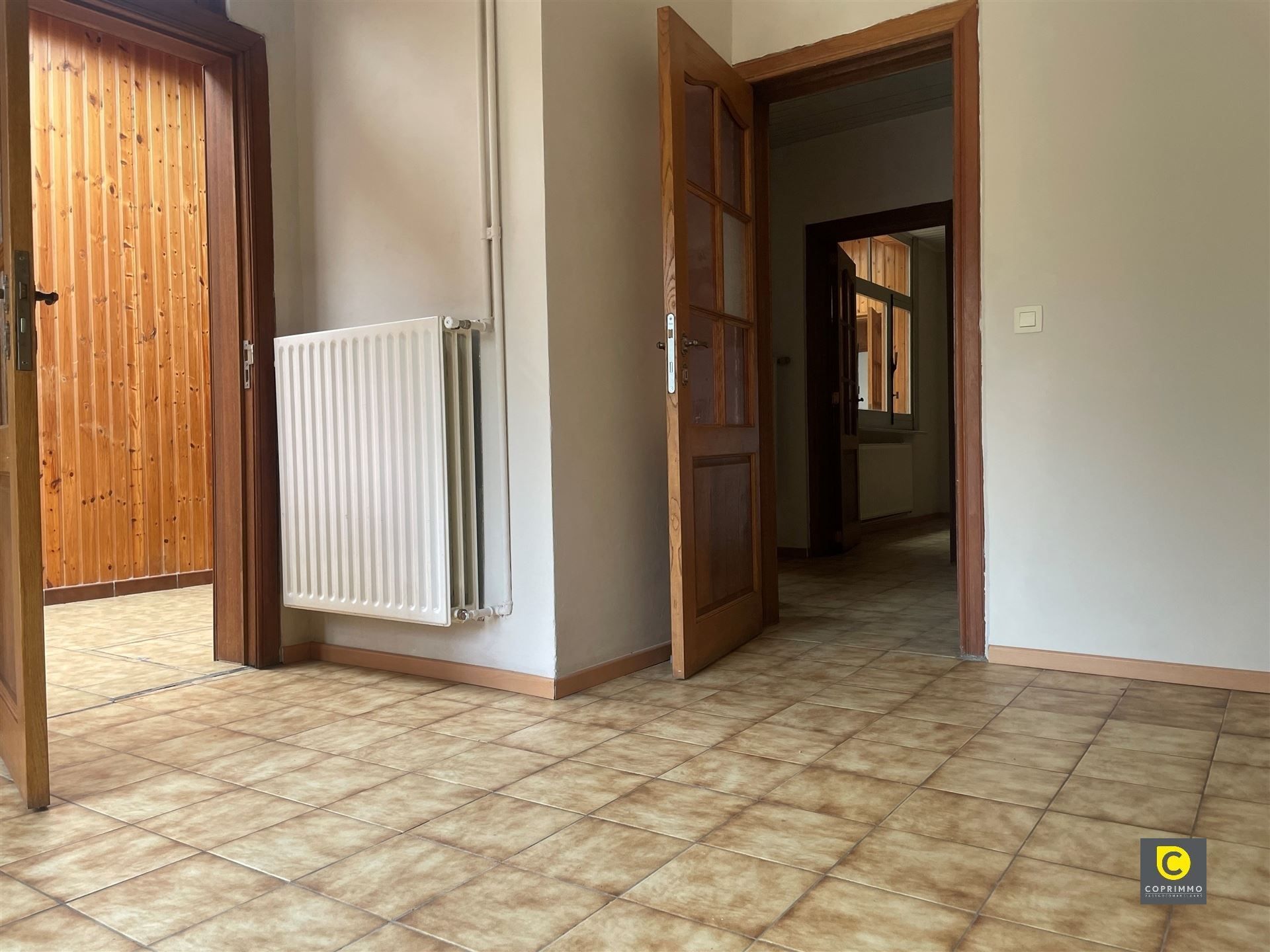 Gelijkvloers app. met ruime tuin  foto 8