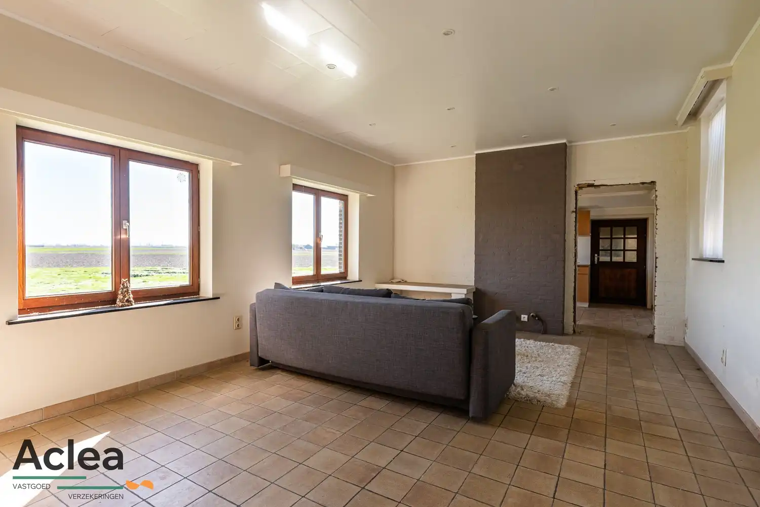 Dijkwoning met prachtig vergezicht foto 10