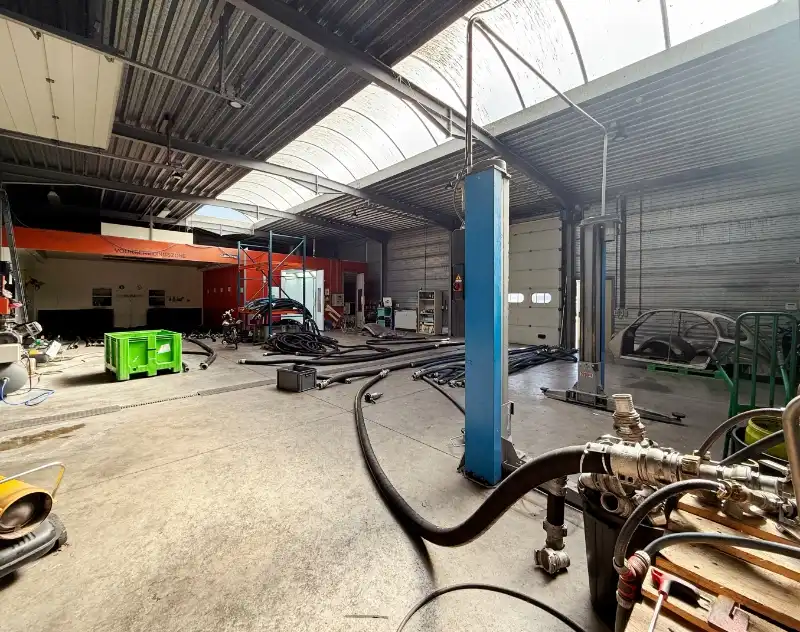 Magazijn te huur van 950 m² vlakbij de A12 foto 5