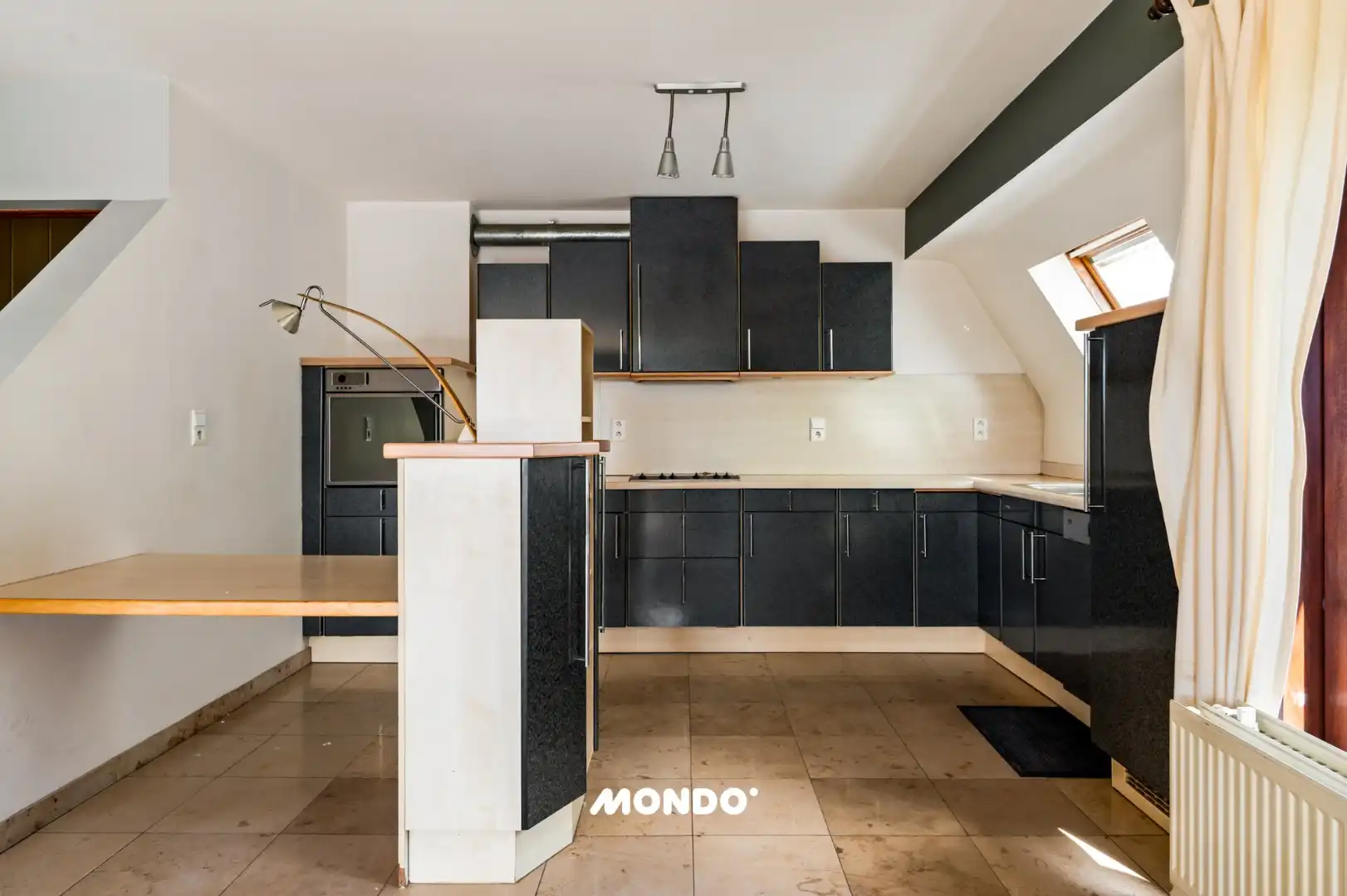 Ruim en lichtrijk appartement met 3 slaapkamers! foto 5