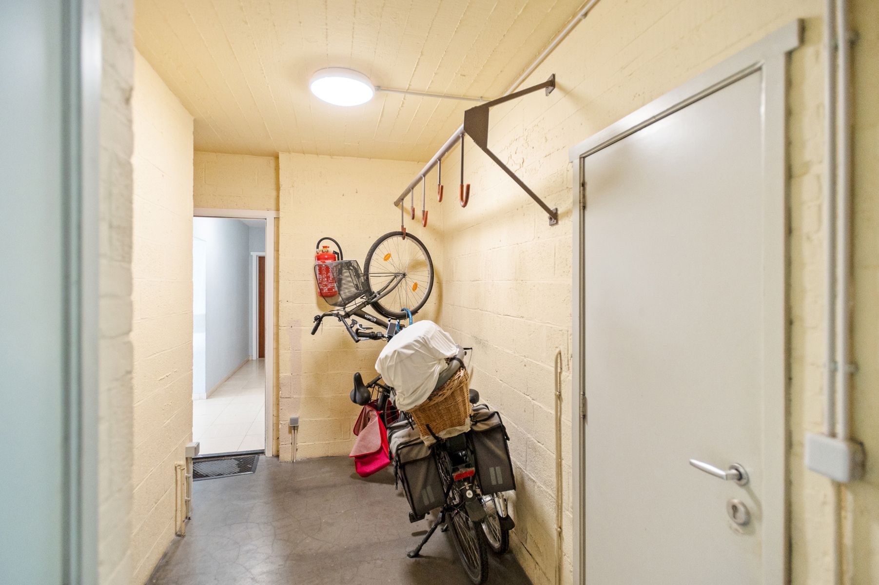 Goed onderhouden appartement te koop in Meise foto 6