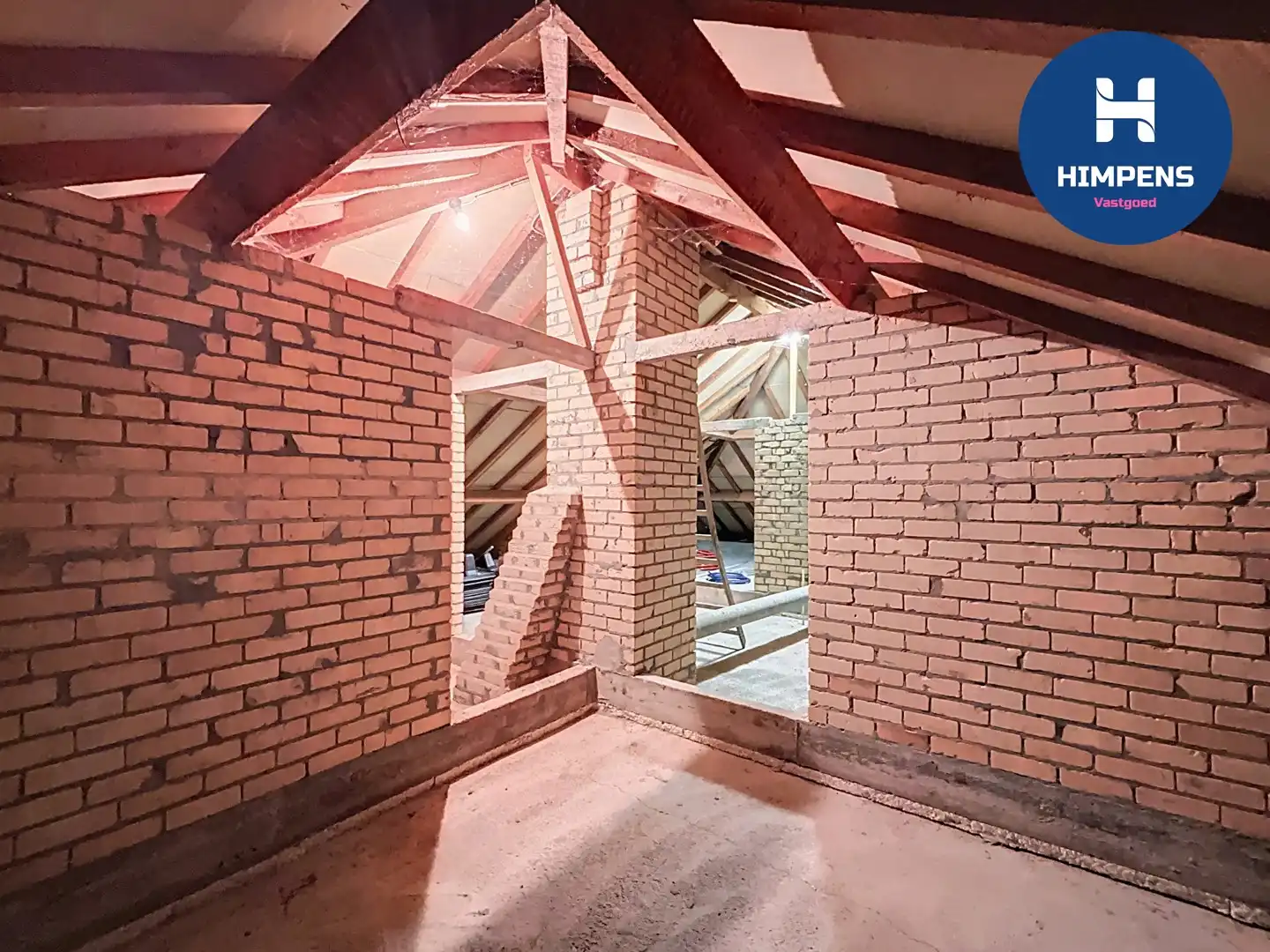 Te renoveren villa met grote tuin en uitbreidingsmogelijkheden foto 19