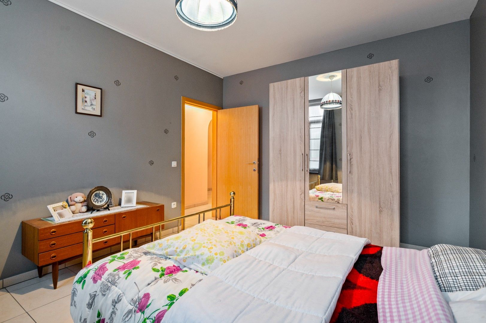 Gelijkvloers appartement in centrum Olen met 2 slpkmrs en garage! foto 14