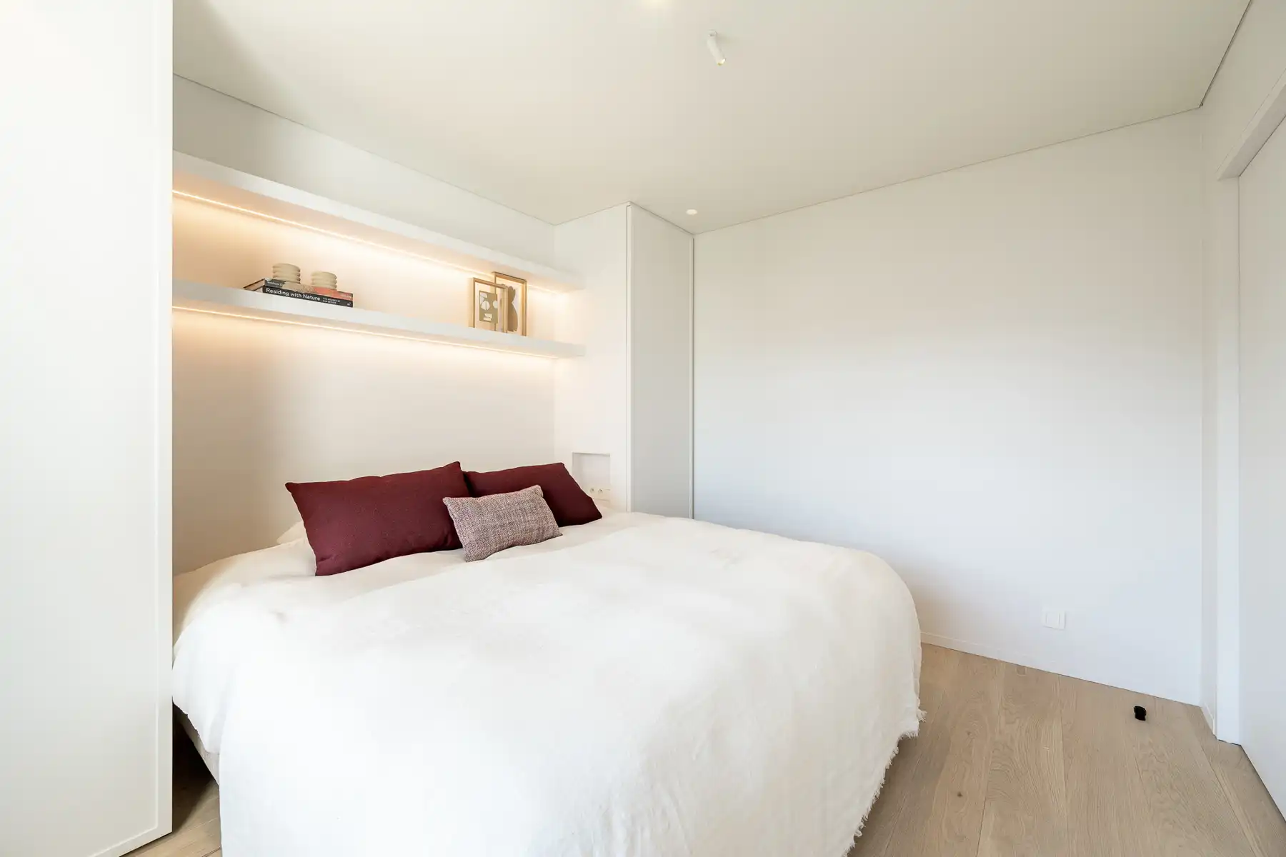 Stijlvol gerenoveerd appartement met zeezicht in het Zoute foto 19