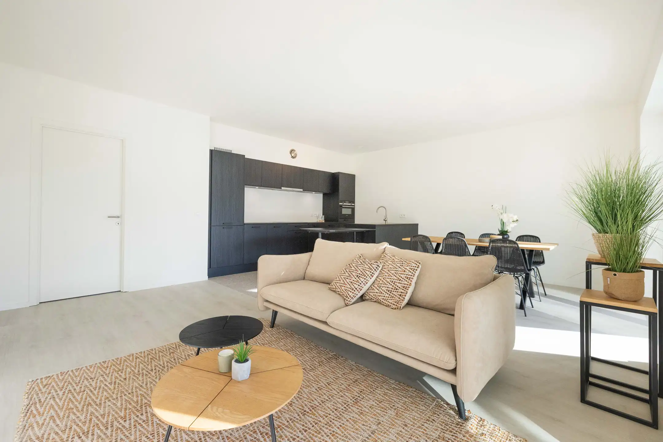 Aan het water, aan de rand van Brussel foto {{pictureIndex}}