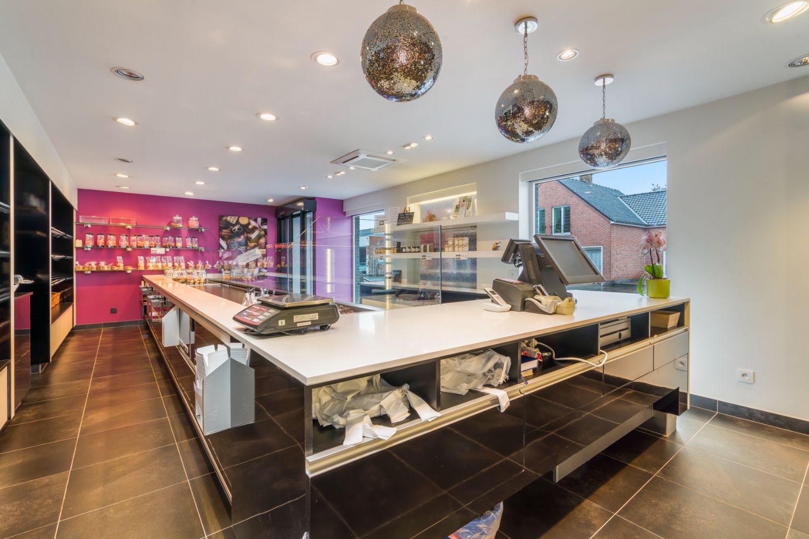 Zeer ruime woning met 4 slaapkamers, opslagruimte, hobbyruimte, ... foto 17