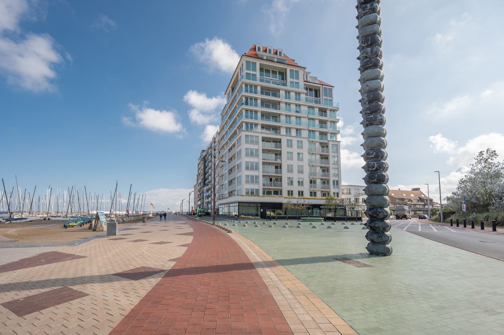 Prachtig hoekappartement met frontaal zeezicht en zonneterrassen in Duinbergen foto 25