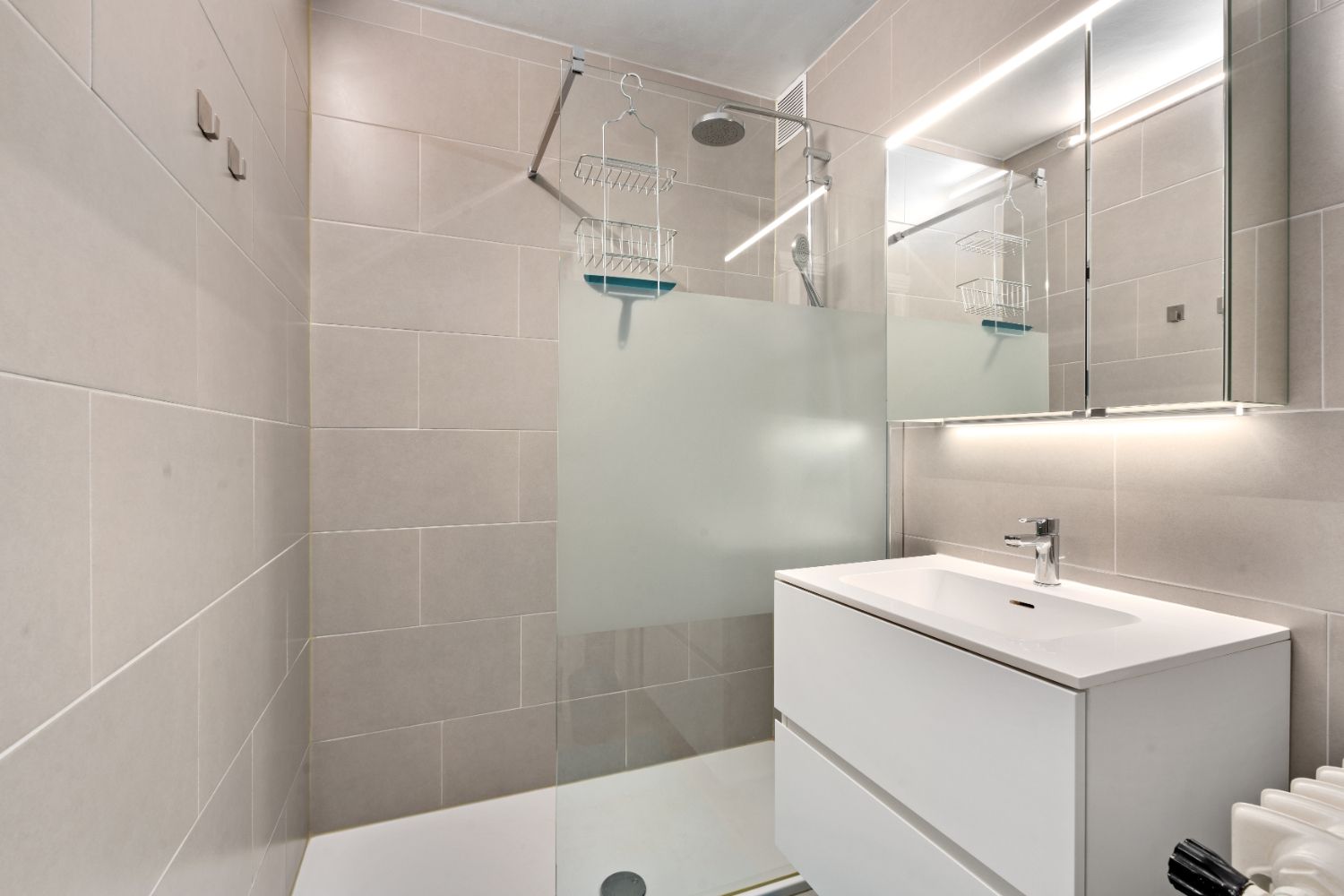 Twee slaapkamer appartement met een uitstekende ligging vlakbij het centrum en strand. foto 11