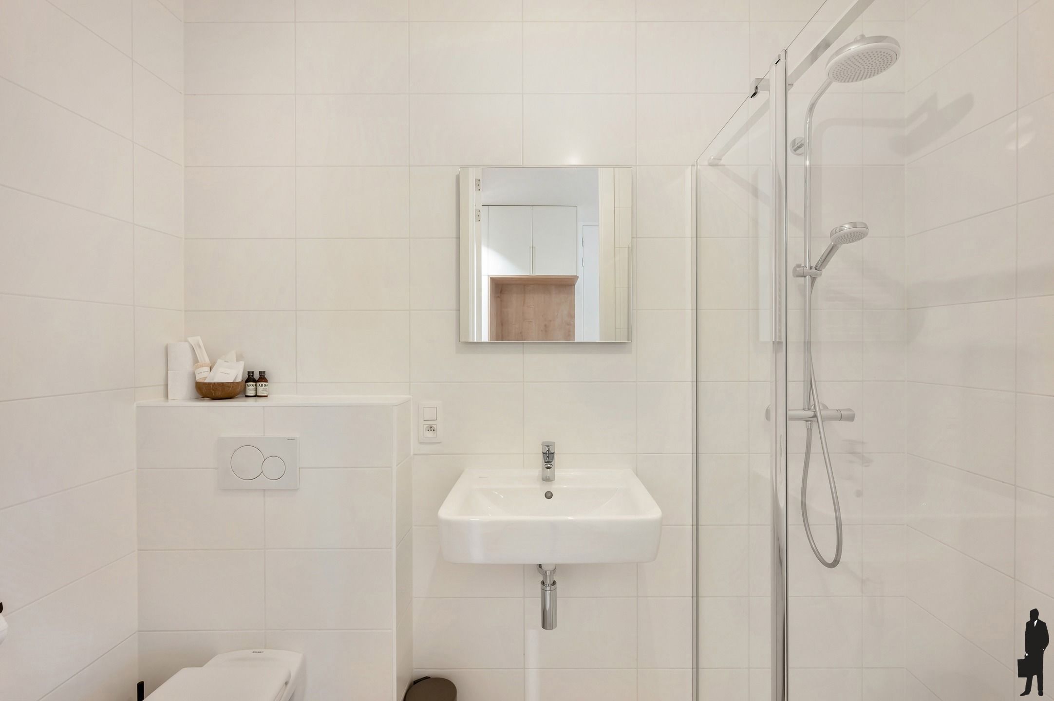 Exclusief hoekappartement op de 11de verdieping met terras en prachtige zichten.  foto 18