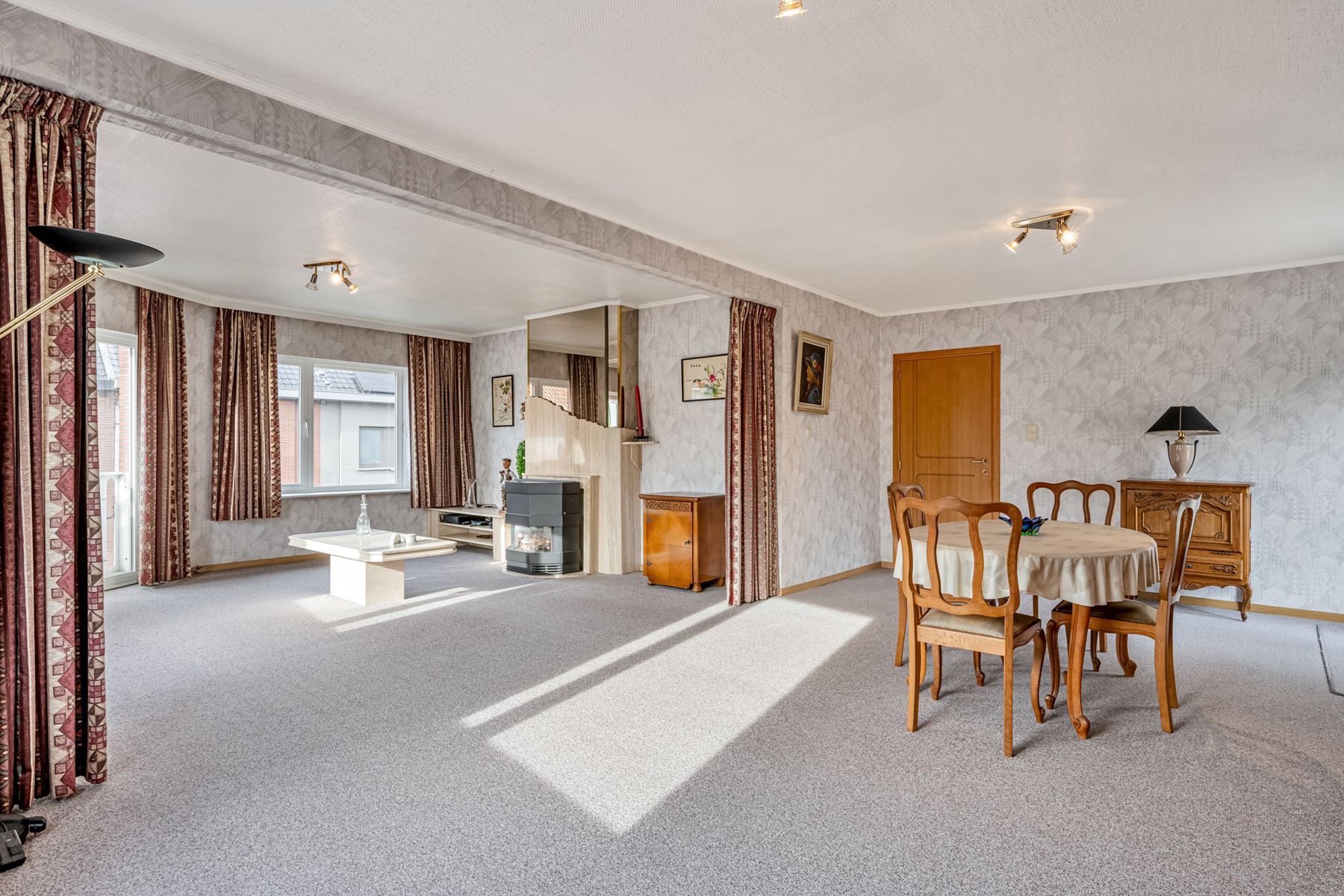 Merelbeke centrum: handelspand met woonst, garage en terras  foto 10