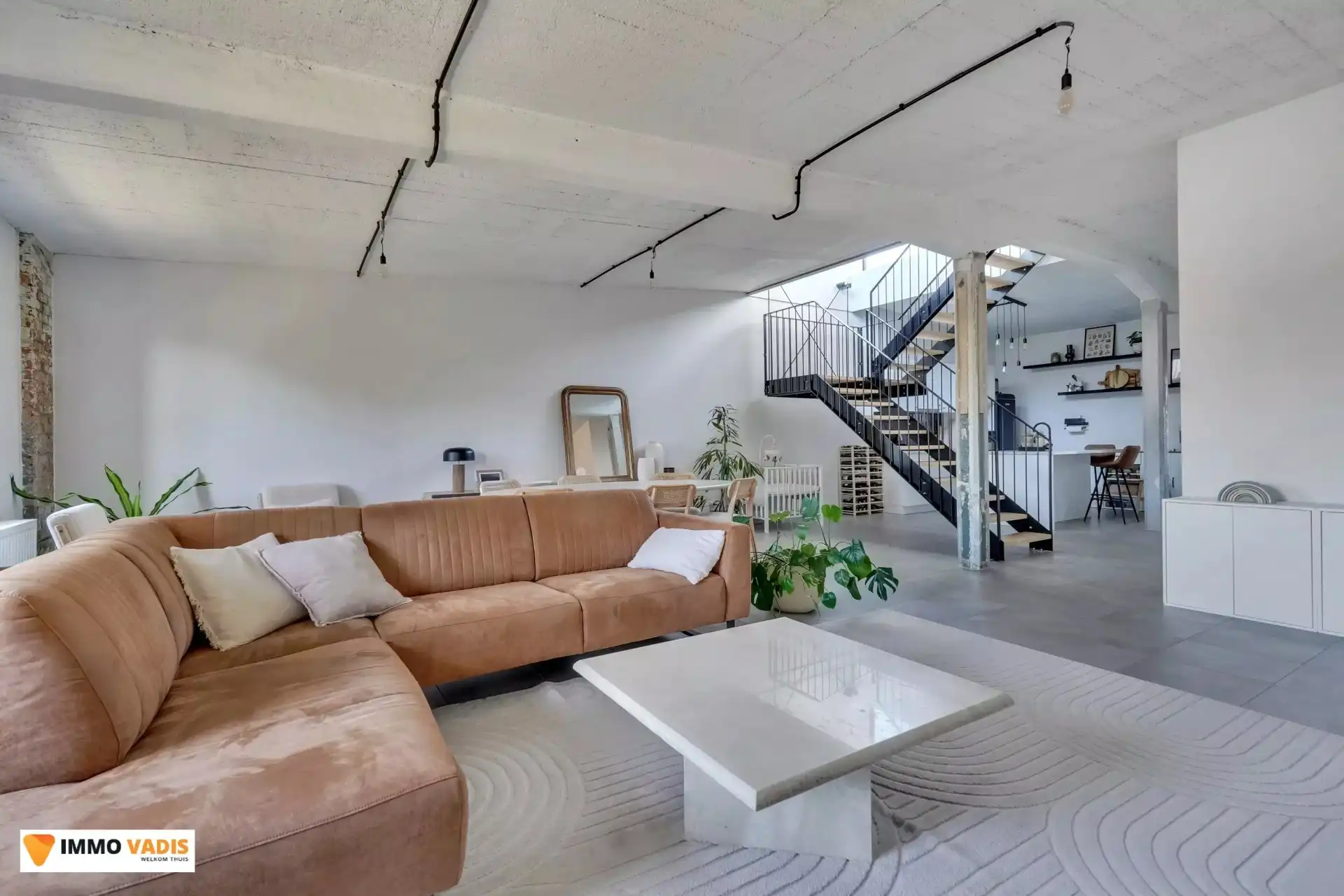 Stijlvol penthouse met twee volwaardige slaapkamers foto 28