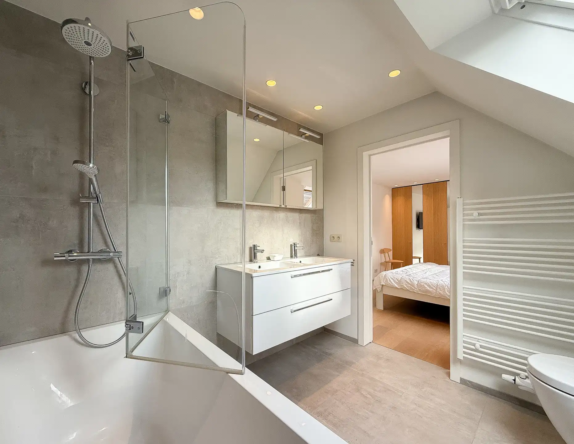 Duplex dakappartement met zonneterrassen nabij Rubensplein foto 15