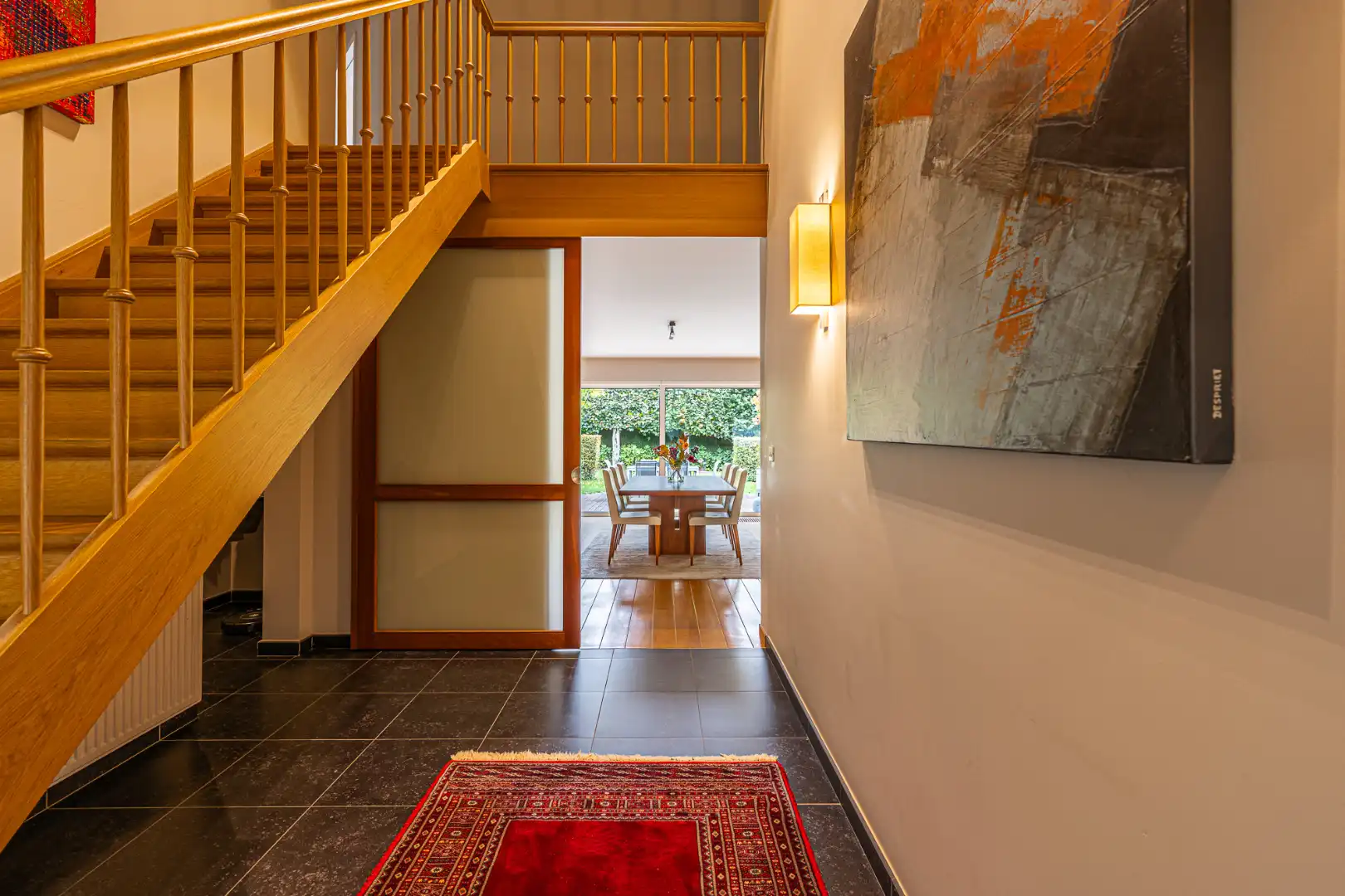 Ruime, instapklare villa met 4 slaapkamers, dubbele garage, burearuimte en aangelegde tuin op ideale ligging in Menen.  foto 12