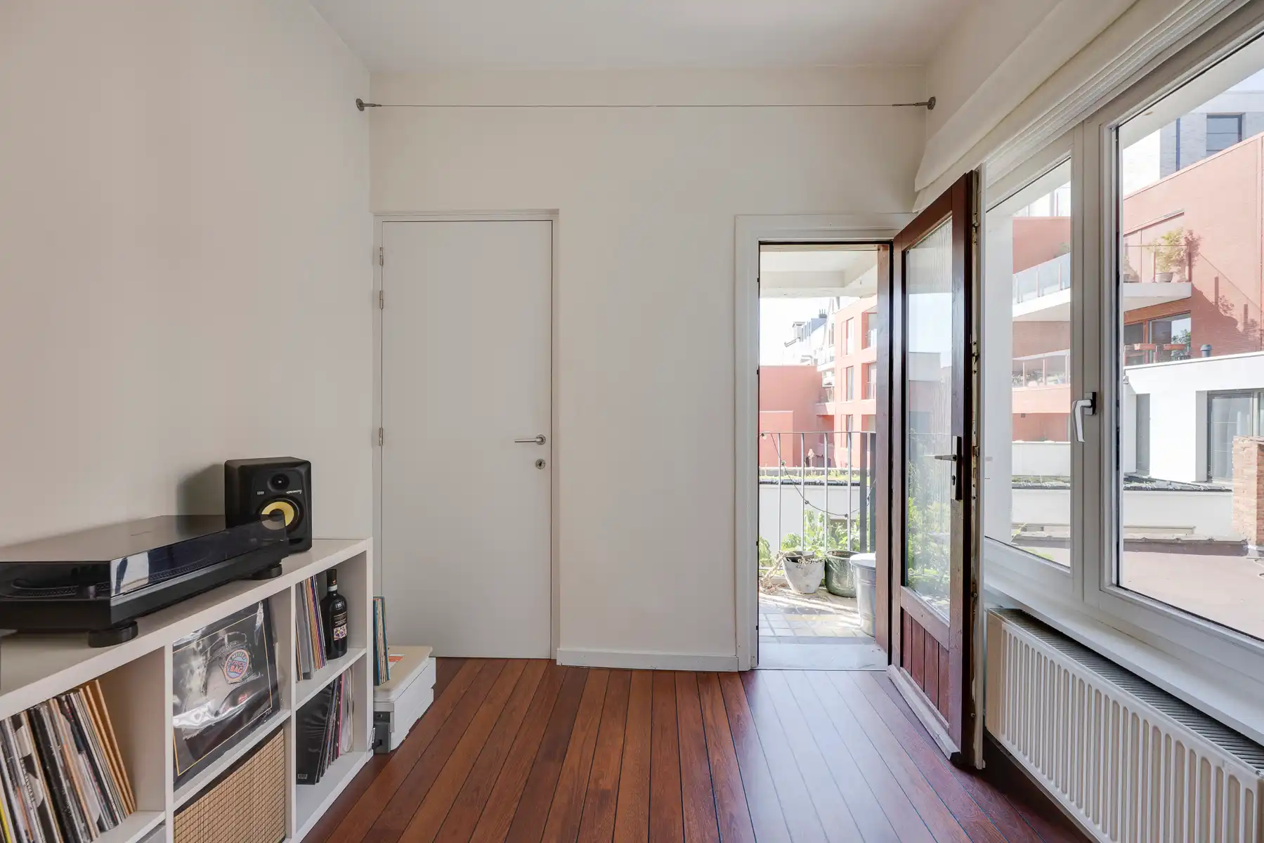 Lichtrijk en top gerenoveerd appartement nabij het Groen Kwartier foto 17