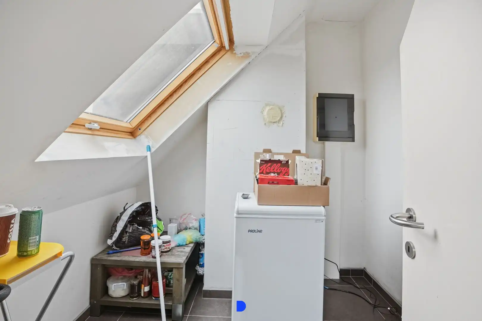 Zeer ruim dakappartement met leuke indeling foto 14