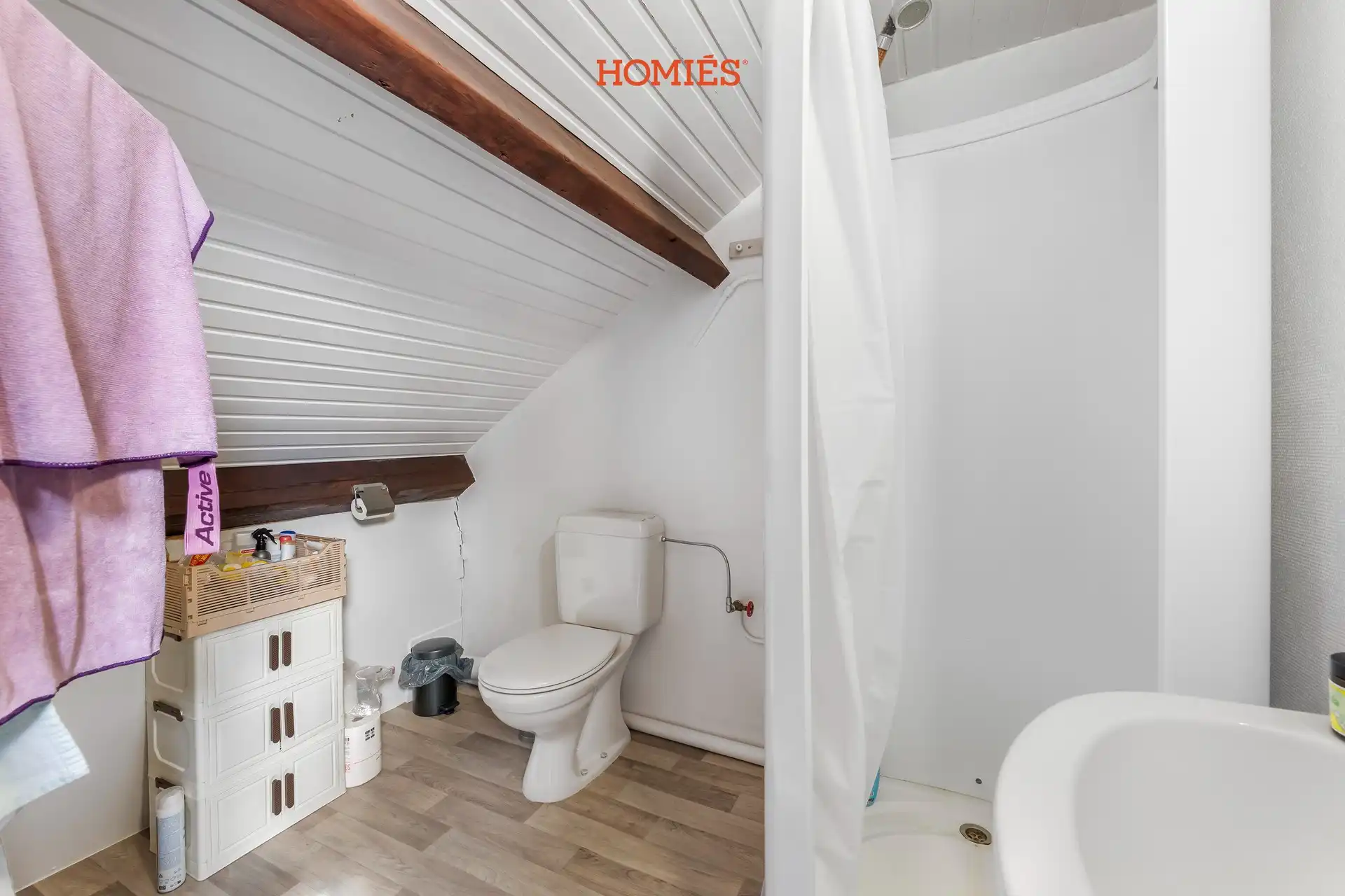 Studentengebouw met 9 kamers eigen sanitair foto 20