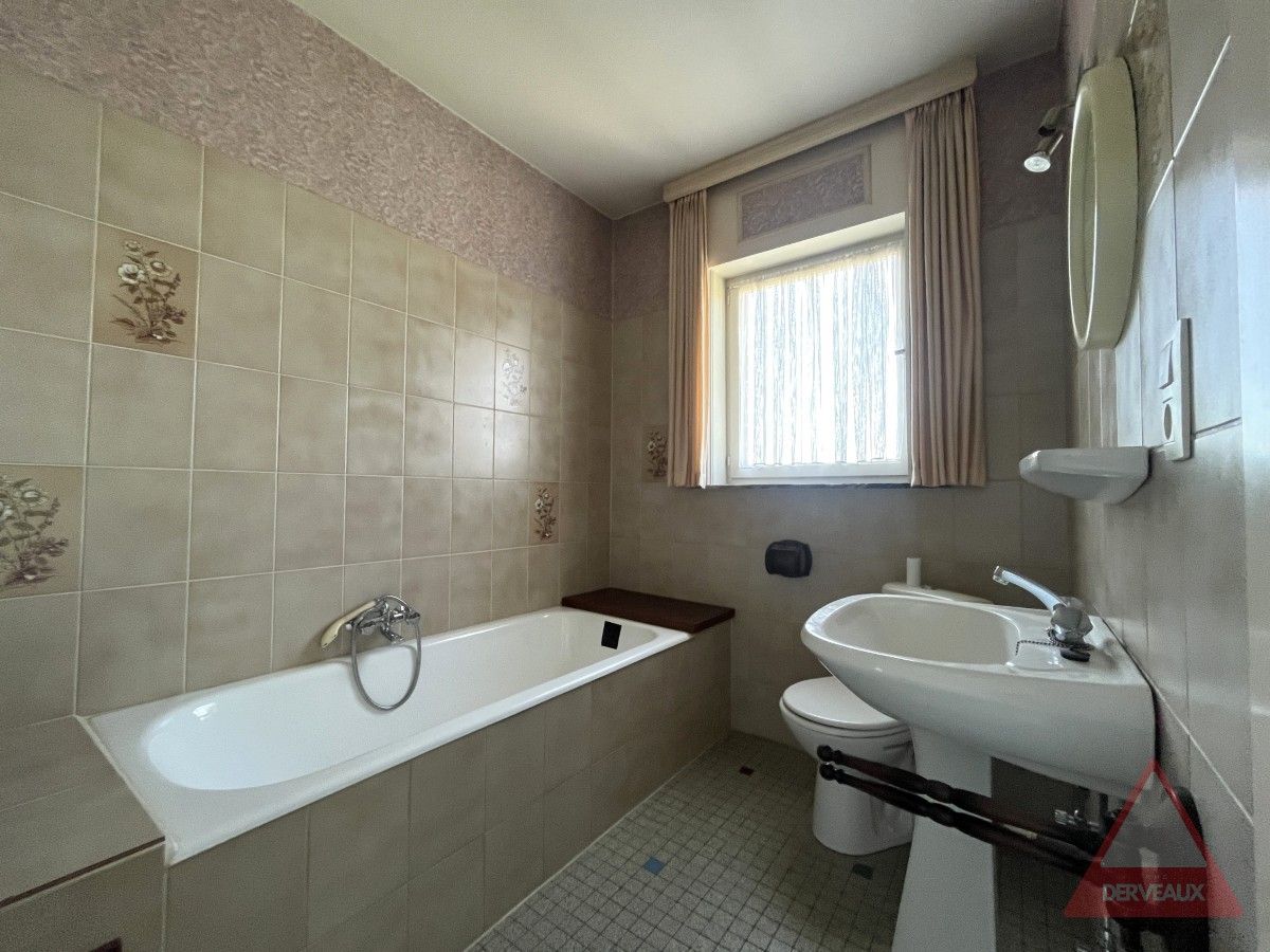 Ledegem – Landelijke halfopen woning met ruime tuin en volledig onderkelderd foto 9