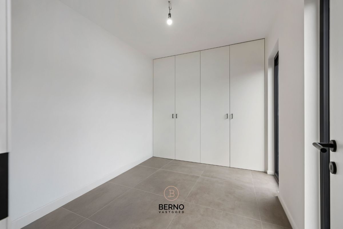 Nieuwbouwwoning met zuidwestgerichte tuin foto 14