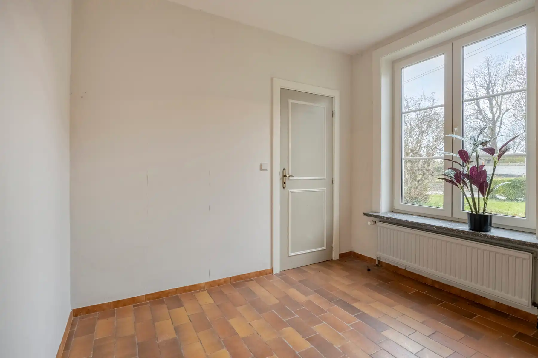 Charmante Villa op ruim perceel foto 10