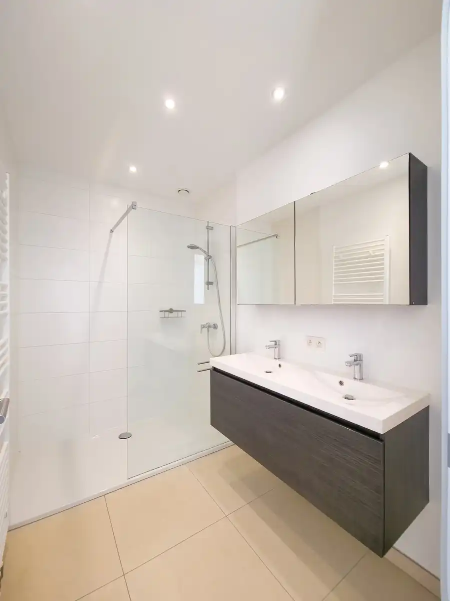 Gezellig 1slpk app. met prachtig terras en zicht op park  foto 10