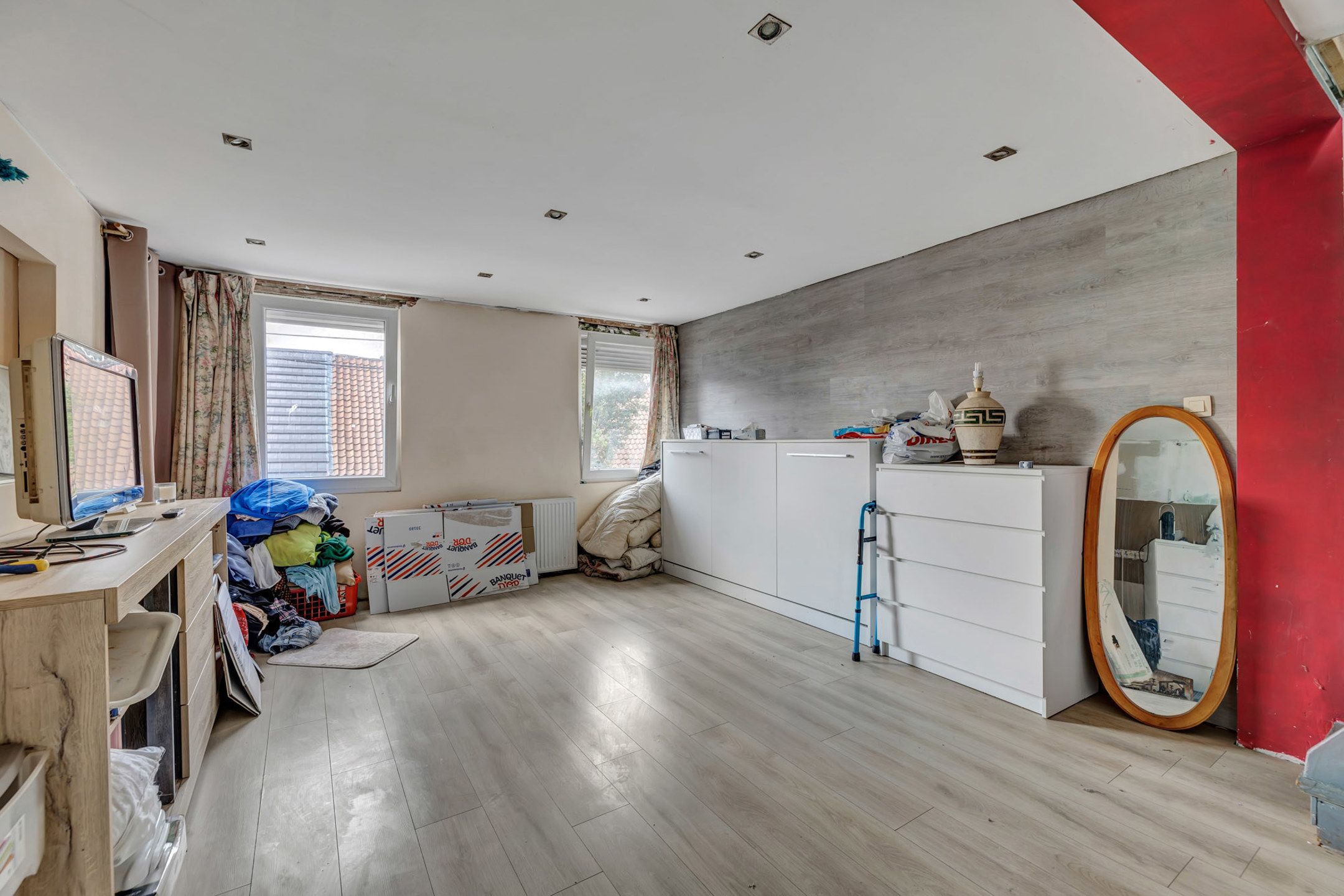 Te renoveren woning te koop in Lebbeke met garage foto 15