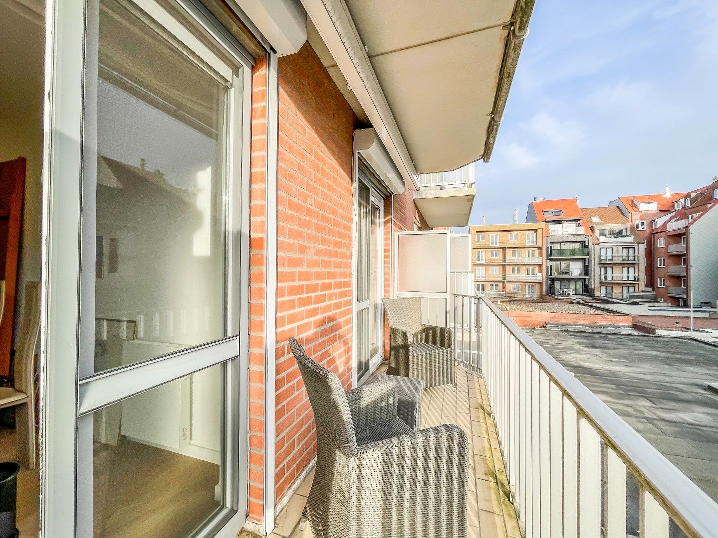 Zonnig appartement met zuid-west oriëntatie en uitzicht op het Zegemeer. foto 14