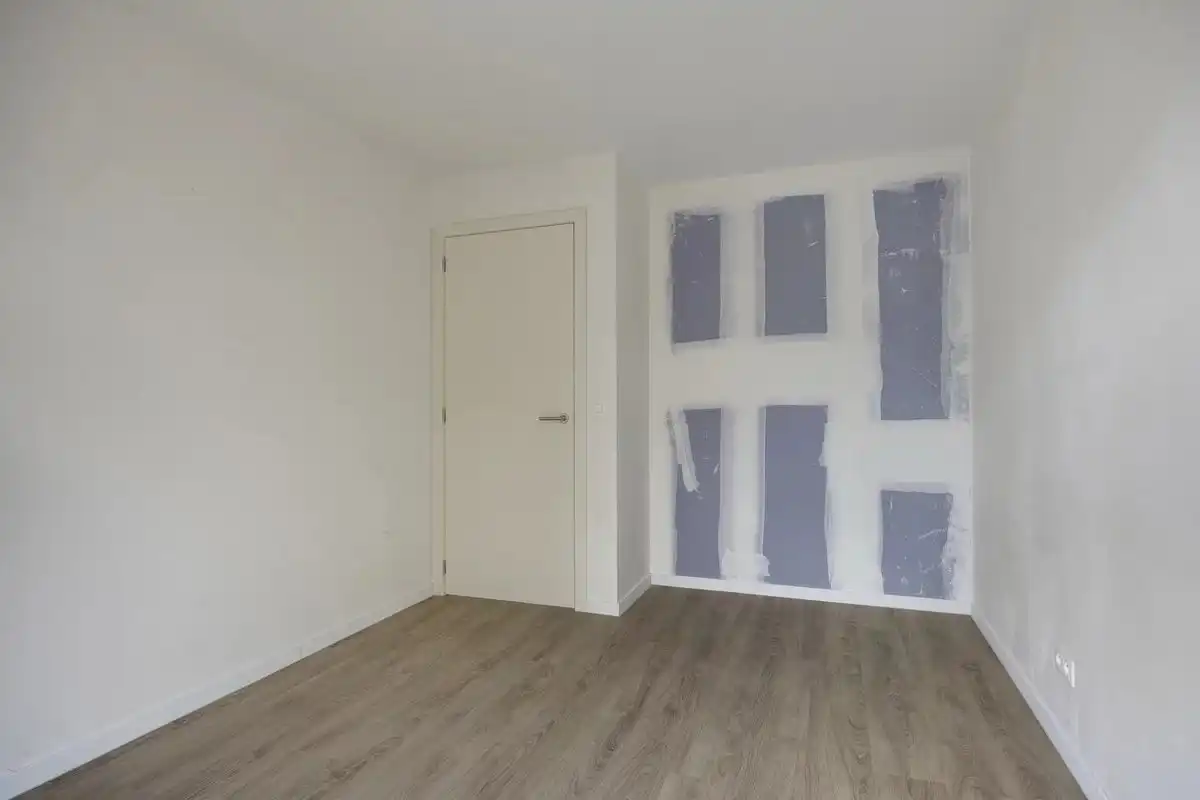PRACHTIG NIEUWBOUWAPPARTEMENT MET 2 SLPK'S IN CENTRUM HASSELT foto 25