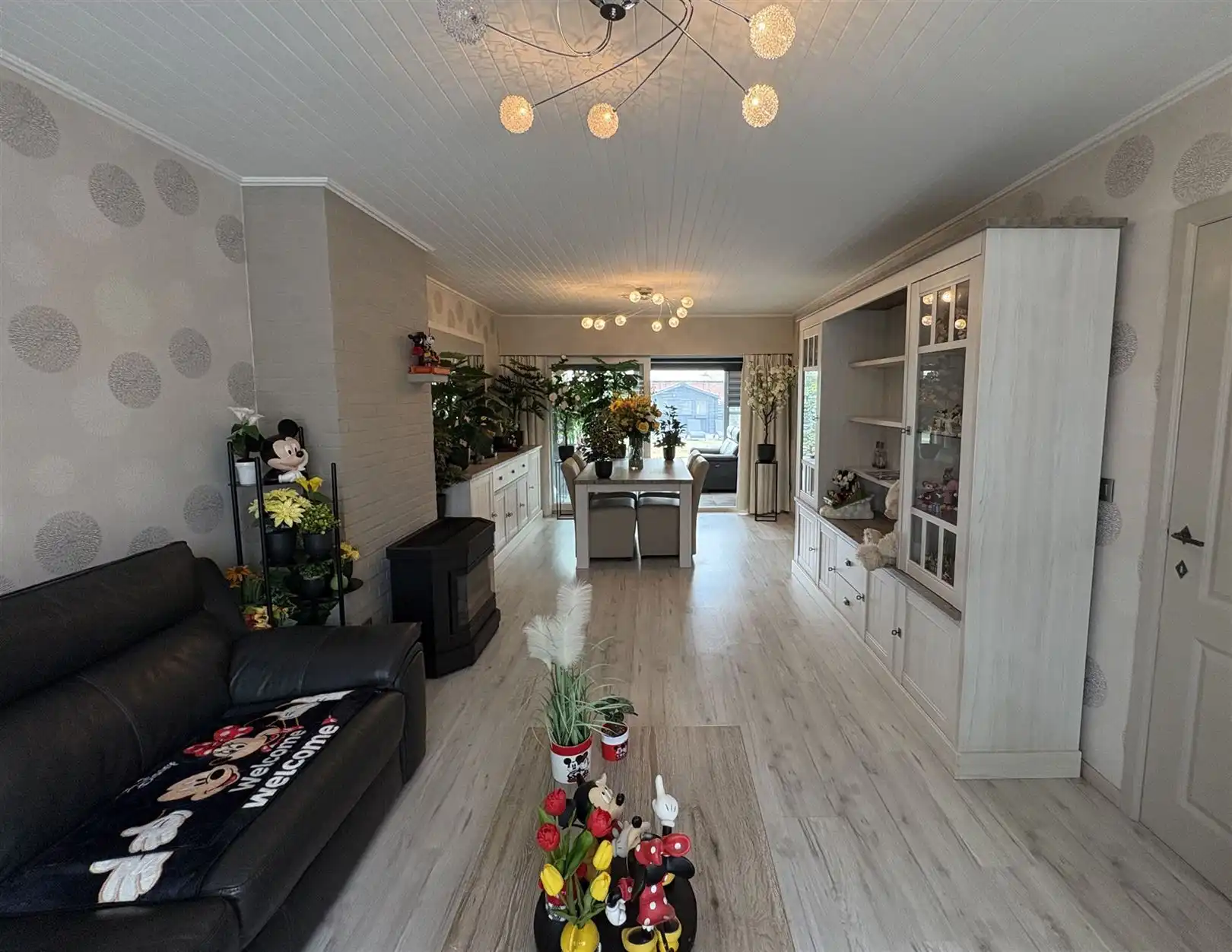 Halfopen woning met veranda, 3 slaapkamers en garage foto 9