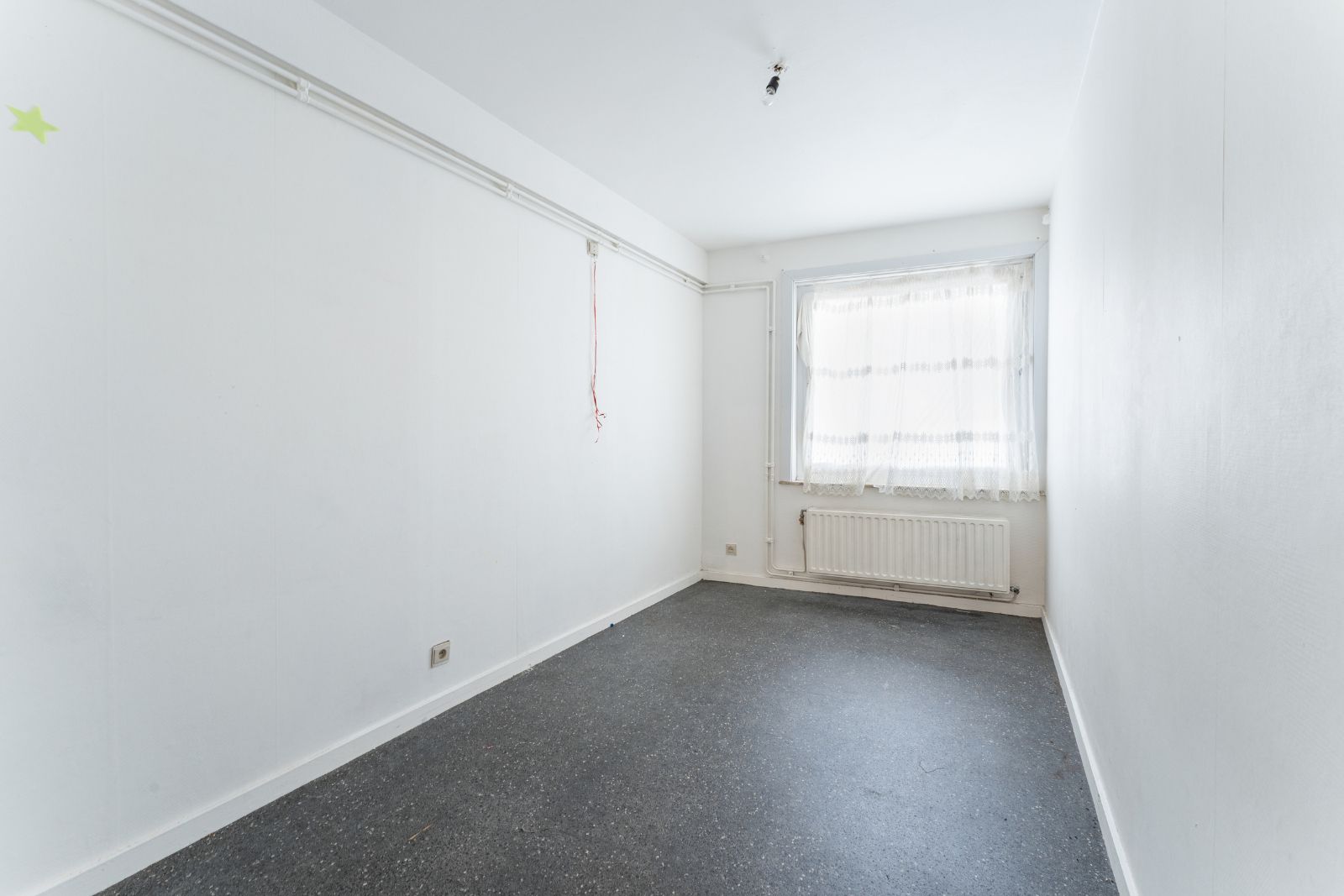 Appartement te koop in centrum Roeselare foto 5