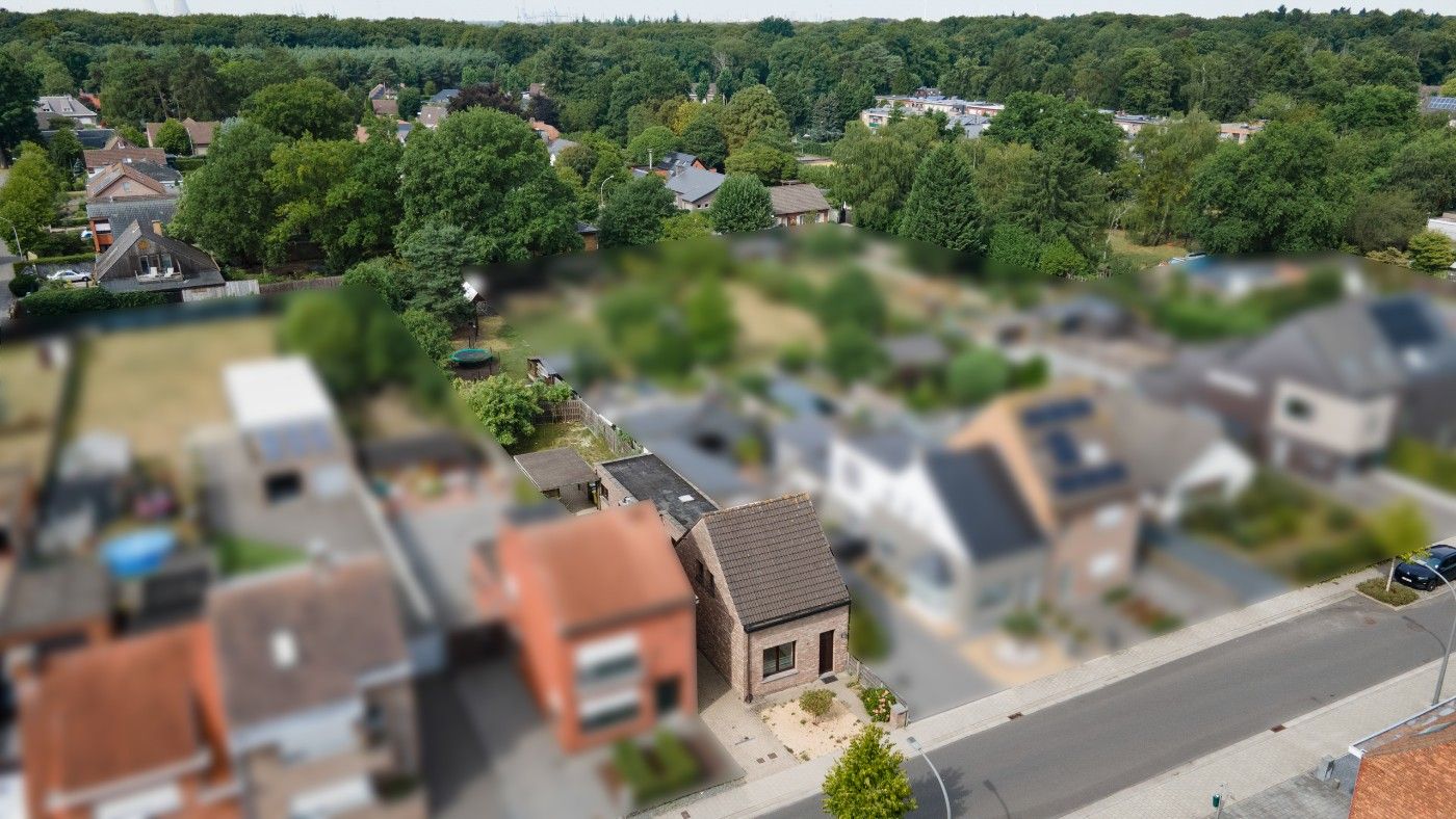 Te renoveren, vrijstaande woning met 2 slpk., oprit en diepe tuin foto 32