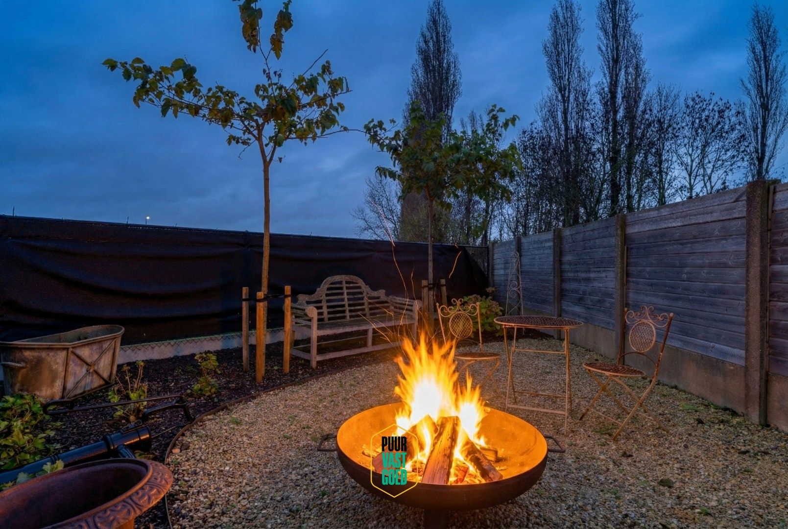 Recente, perfect afgewerkte, halfopen ruime Knokse Villa  foto 24