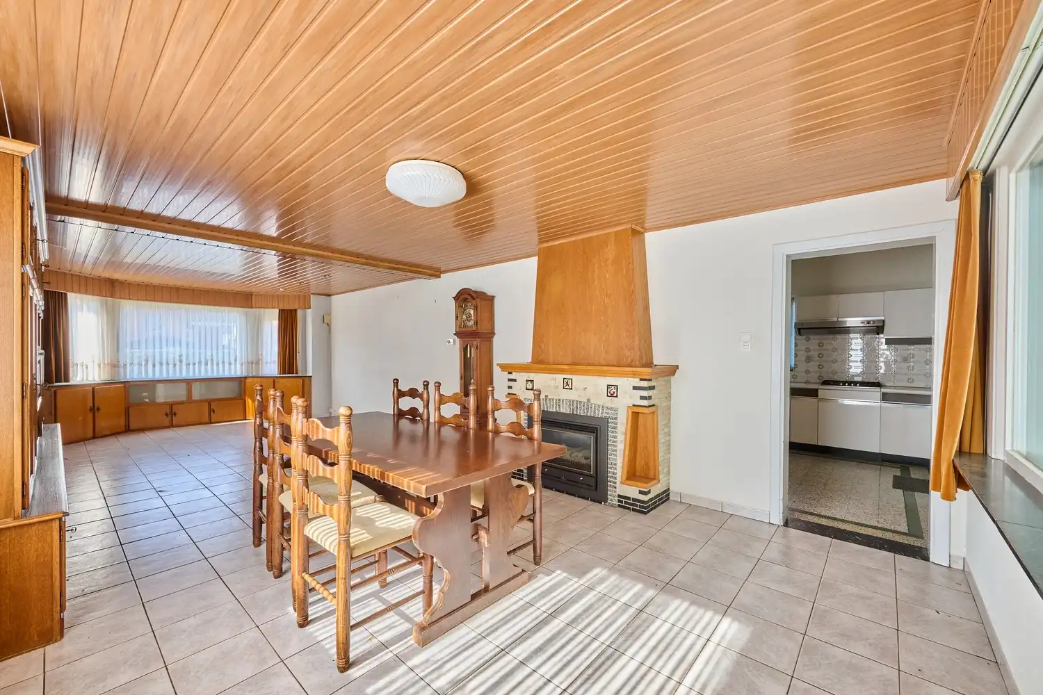 Karaktervolle renovatiewoning op een fijne rustige locatie foto 11