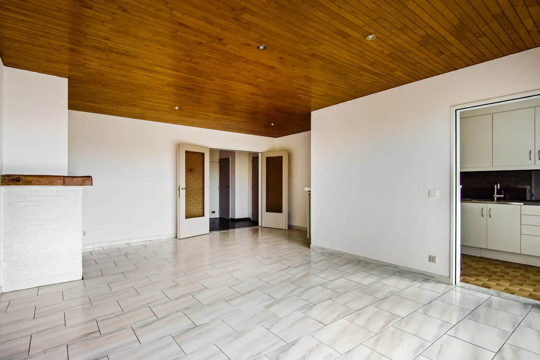 Ruim 3 SLK appartement met terras en garage (incl.!) foto 6