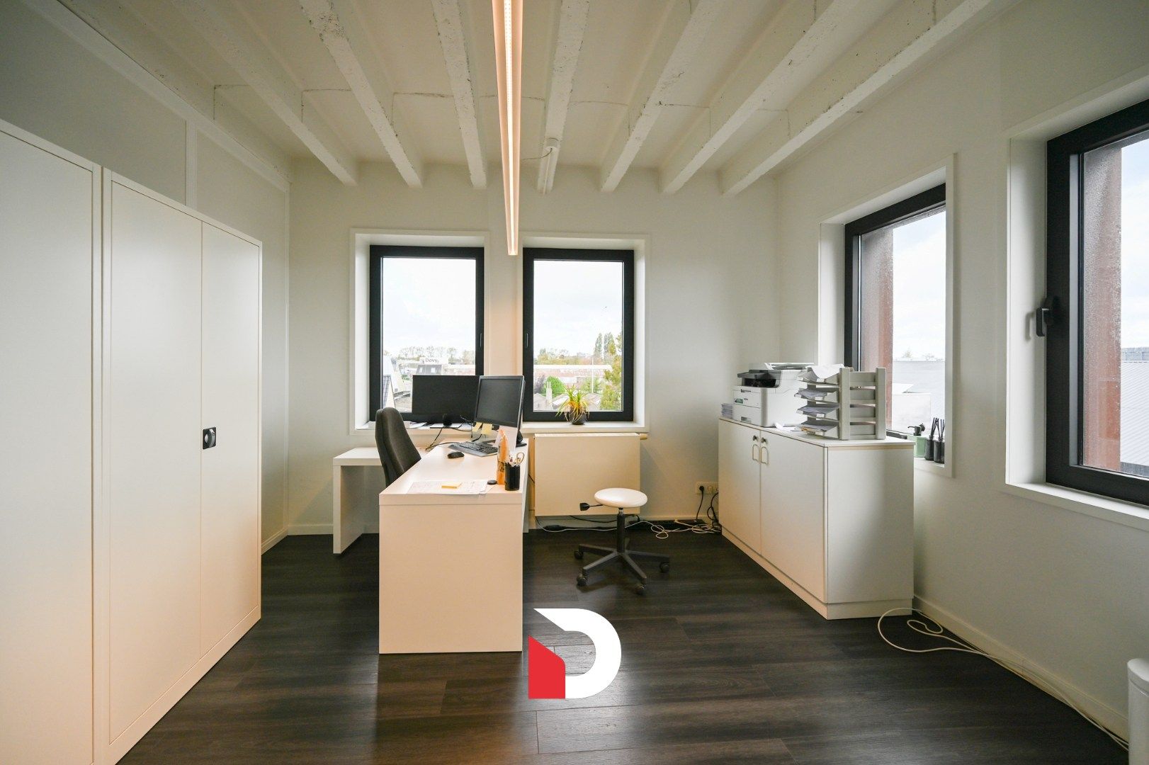 Instapklare (nieuwbouw)kantoorruimte (326m²) op zichtlocatie te Brugge foto 7