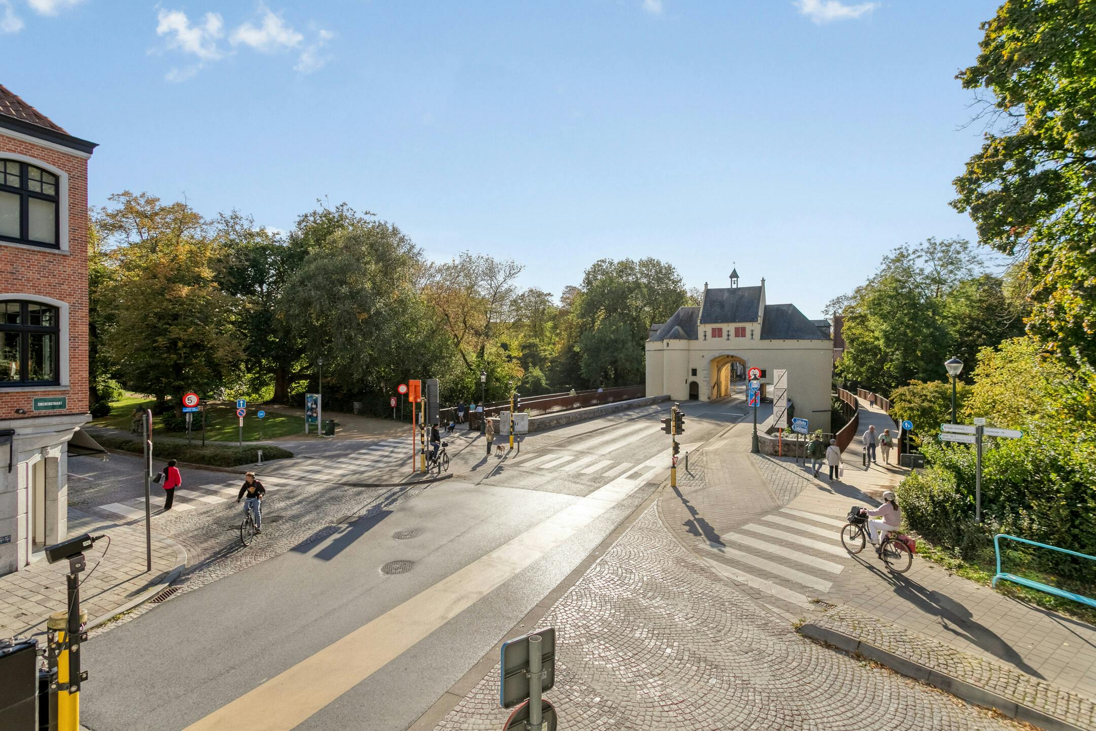 Appartement te koop (2 slpk) op toplocatie nabij het 't Zand foto 13