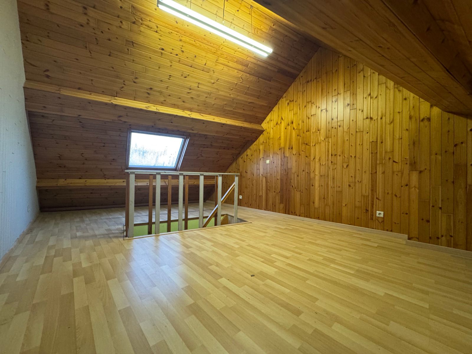 Te koop: te renoveren rijwoning in centrum Aalst foto 19