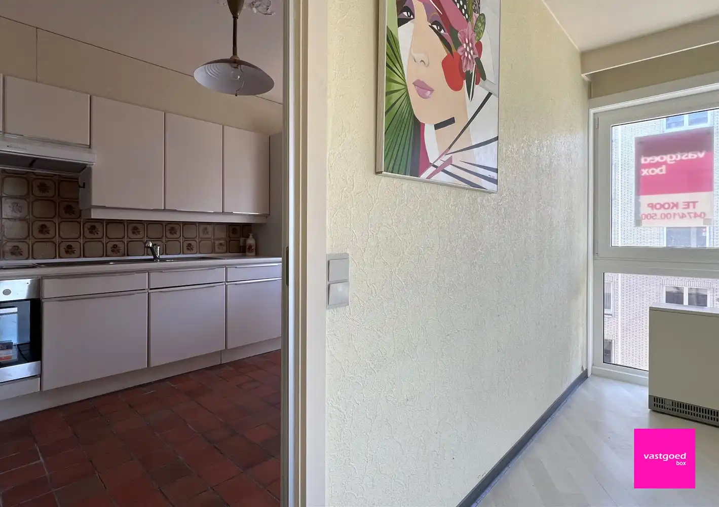 Lichtrijk hoekappartement met 2 slaapkamers en terras, hart van Oostende foto 5