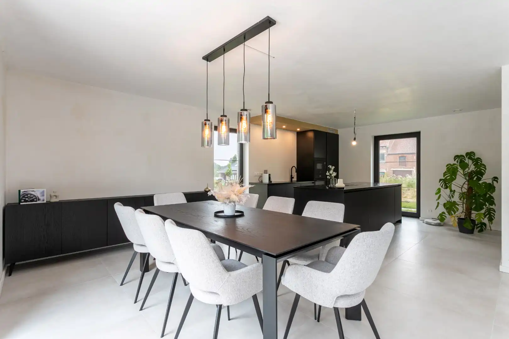 Recente stijlvolle gezinswoning met 3 slpk te Beersel foto 8