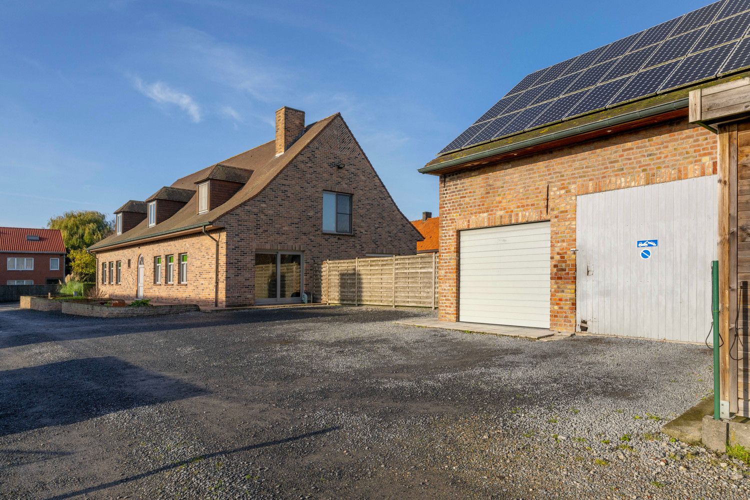 Alleenstaande woning met handelsruimte te Tielt. foto 19