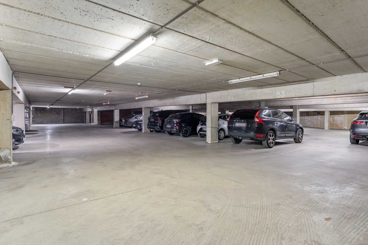 56 staanplaatsen te koop met gunstig rendement! foto 4