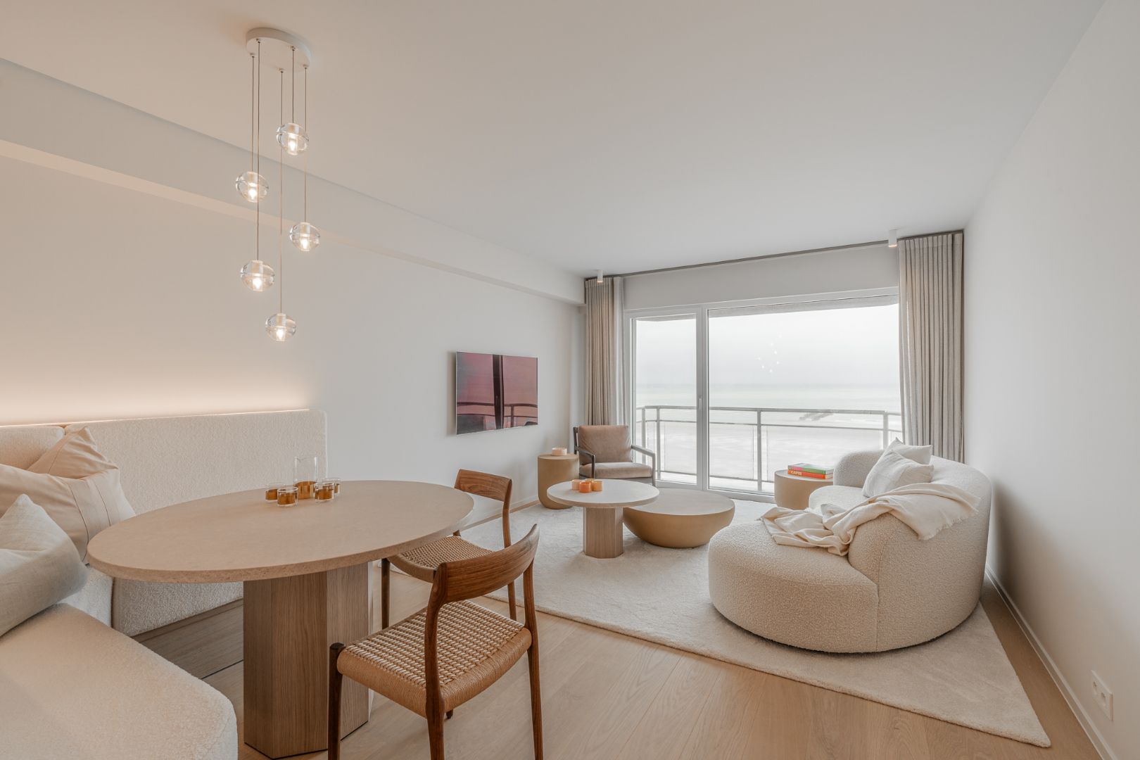 Prachtig luxe appartement met frontaal zeezicht in Duinbergen foto 3