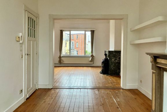 Charmant appartement van 90m² met authentiek karakter foto 3