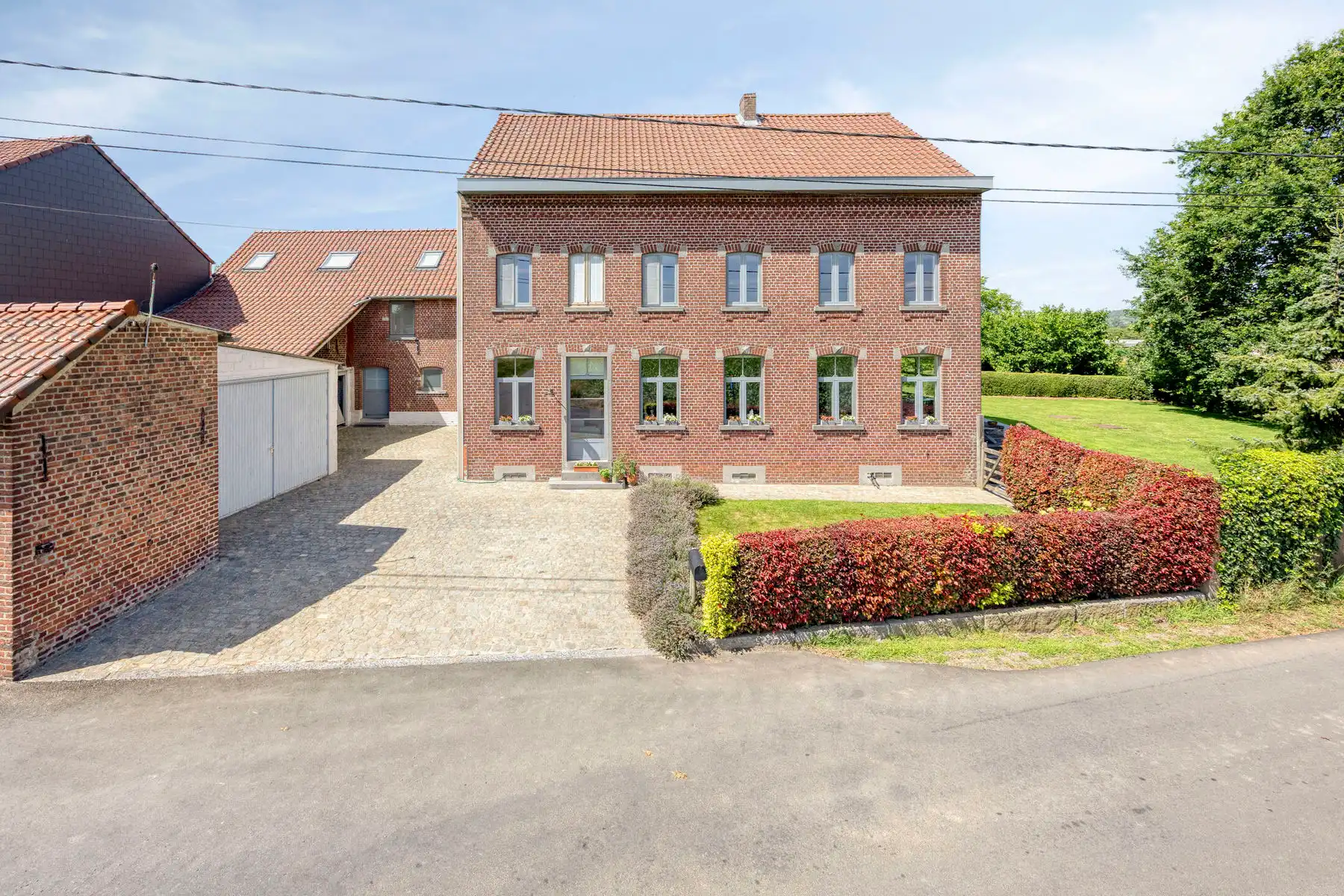 Hoofdfoto van de publicatie: Ruime Charmewoning op topligging