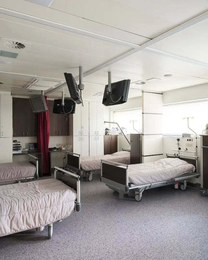 Uniek medisch vastgoed in hartje Sint-Martens-Latem – Instapklaar & professioneel uitgerust foto 9