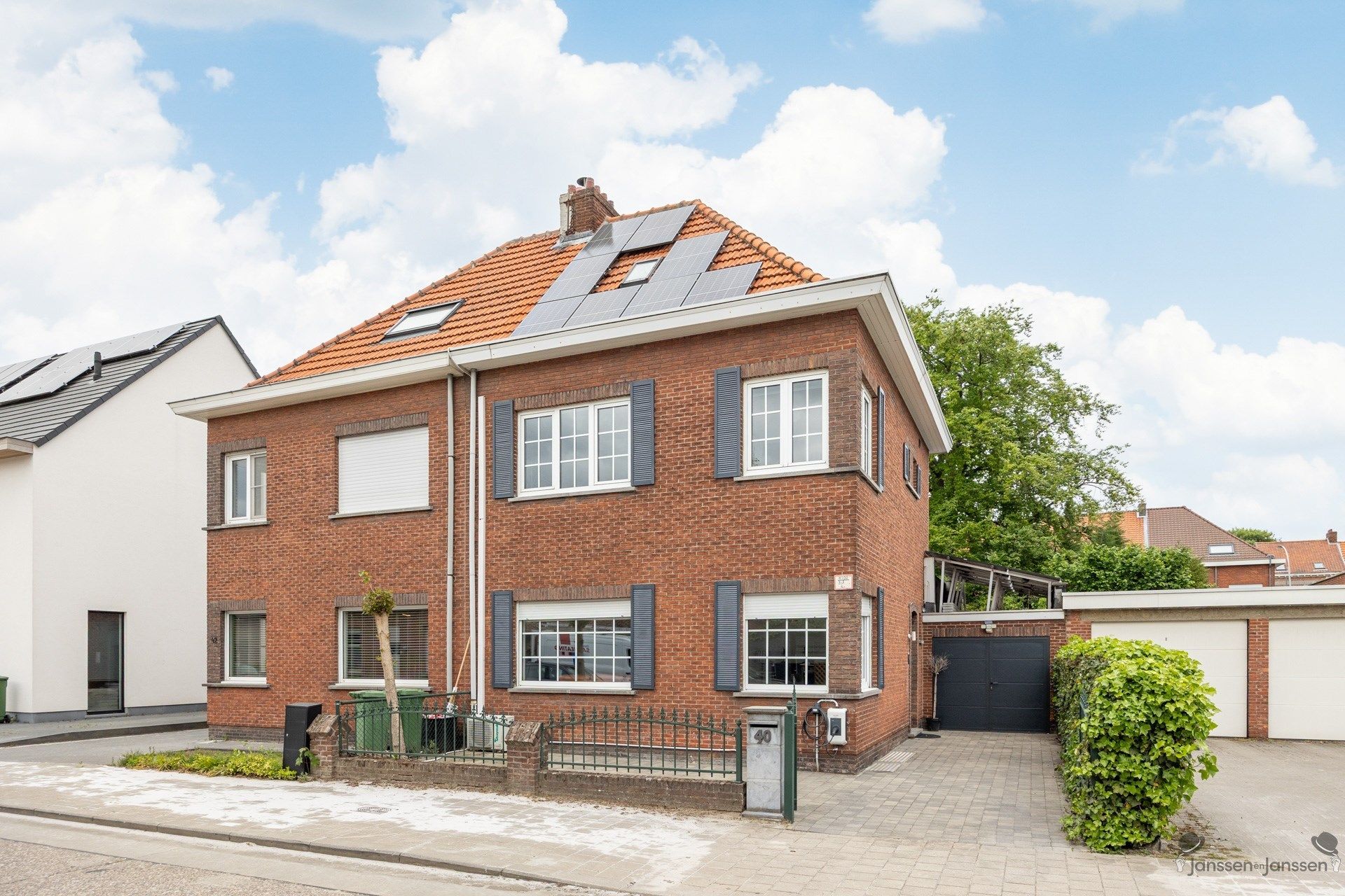 ()=>{if(producerUpdateValueVersion(node),producerAccessed(node),node.value===ERRORED)throw node.error;return node.value} Alfons De Schutterstraat 40 - 2180 EKEREN