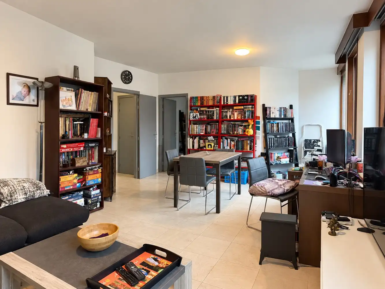 Functioneel en zonnig appartement met drie slaapkamers en groot terras foto 2