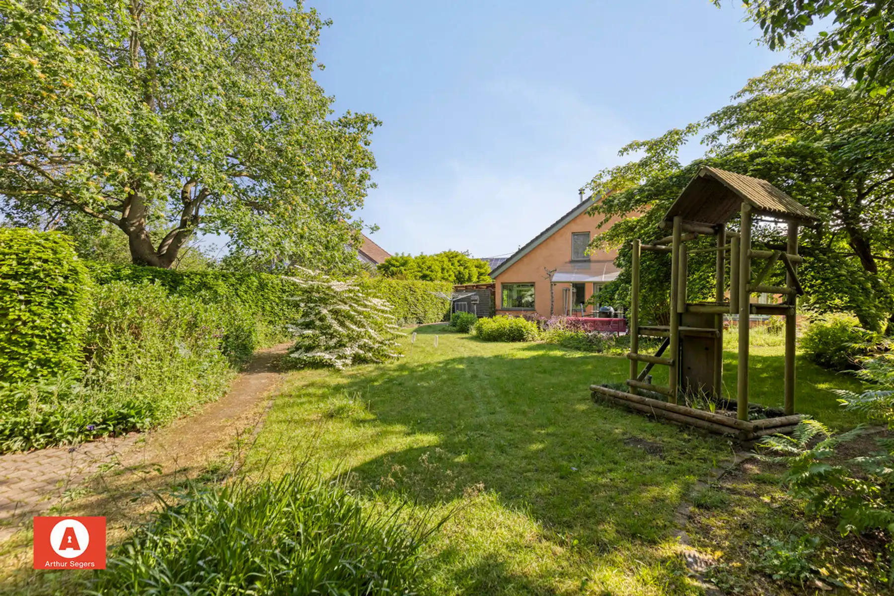 Unieke open bebouwing met 5 slpk op ruim 23 are in Opdorp foto 27