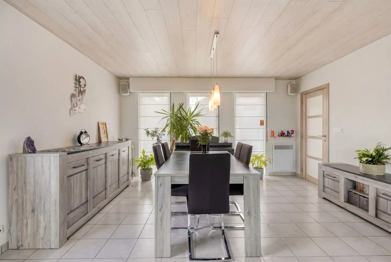 Verzorgde woning met 3 slpk en garage foto 6